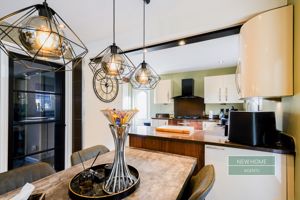 Photo 30- click for photo gallery